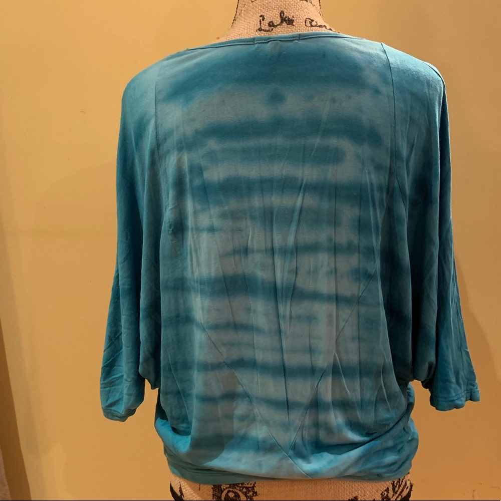 Capote Top - Picture 2 of 3